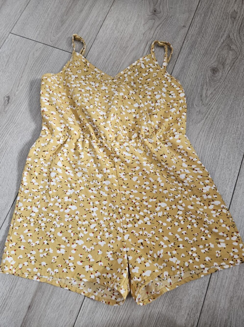 SHEIN Girls Yellow Floral Romper Spaghetti Strap Summer Jumpsuit Size 6Y 🌼